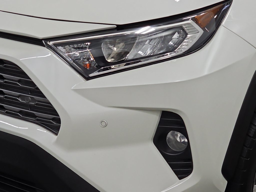 Used 2019 Toyota RAV4 Limited w/ All Weather Liner Package AWD/4WD image 33