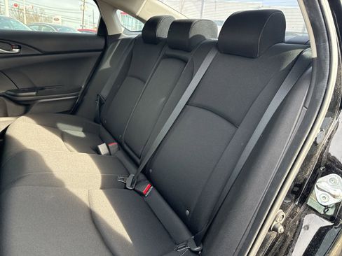 Used 2018 Honda Civic EX-T image 11
