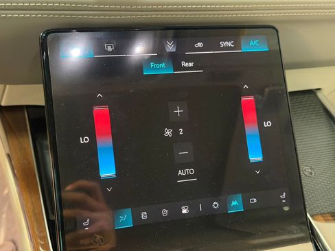 New 2026 Cadillac Escalade ESV Platinum Sport w/ LPO, ONYX Package image 25