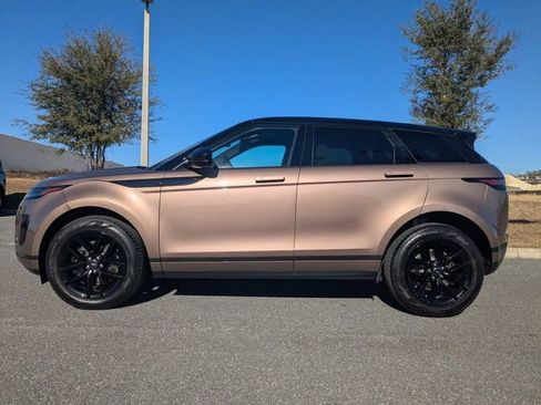 Used 2026 Land Rover Range Rover Evoque S image 8