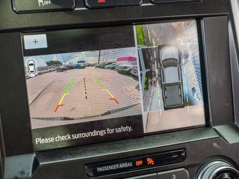 Used 2018 Ford F150 Platinum w/ Equipment Group 701A Luxury image 29