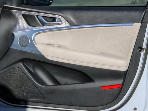 Used 2023 Genesis G70 2.0T w/ Sport Prestige Package image 15