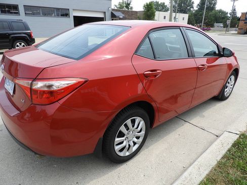 Used 2019 Toyota Corolla L FWD image 8