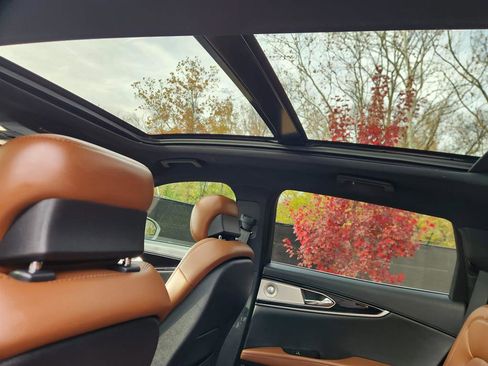 Certified 2021 Lincoln Nautilus Reserve w/ Equipment Group 202A image 25