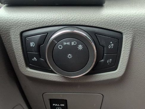 Used 2017 Ford F150 XL w/ Equipment Group 101A Mid AWD/4WD image 14