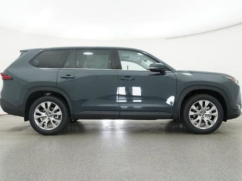 New 2026 Toyota Grand Highlander FWD image 69