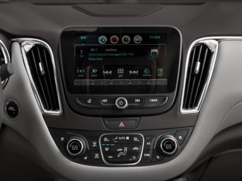 Used 2016 Chevrolet Malibu Premier w/ Driver Confidence Package image 13