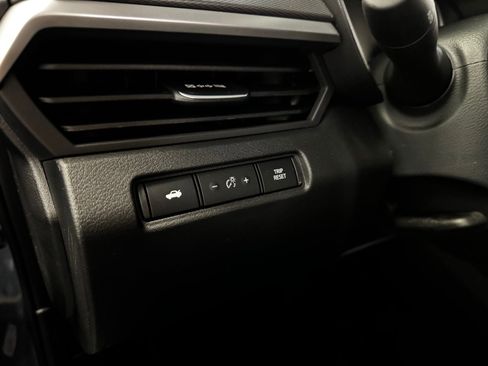 New 2026 Nissan Altima 2.5 SR AWD/4WD image 23