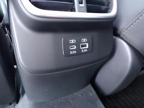 Certified 2025 Subaru Outback Premium image 13