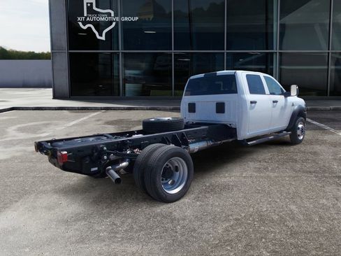 New 2024 RAM 5500 Tradesman image 3