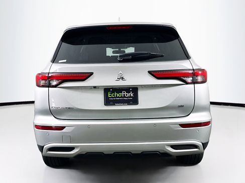 Used 2024 Mitsubishi Outlander SE FWD image 7