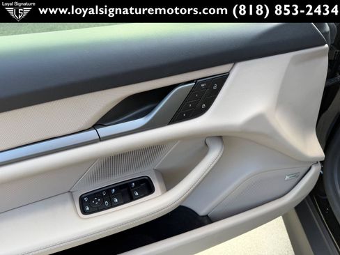 Used 2025 Porsche Taycan w/ Premium Package RWD image 18