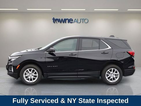 Used 2024 Chevrolet Equinox LT AWD/4WD image 2