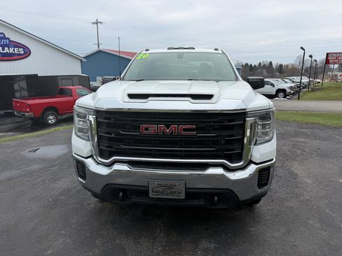 Used 2020 GMC Sierra 2500 4WD Crew Cab 159 w/ Convenience Package image 2