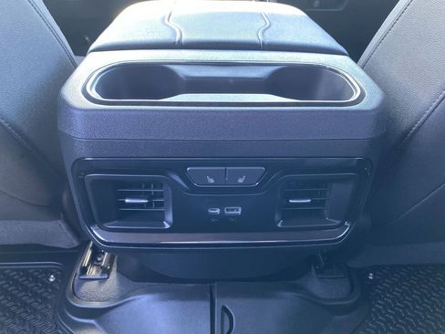 Used 2023 GMC Sierra 1500 AT4 w/ AT4 Premium Package AWD/4WD image 22