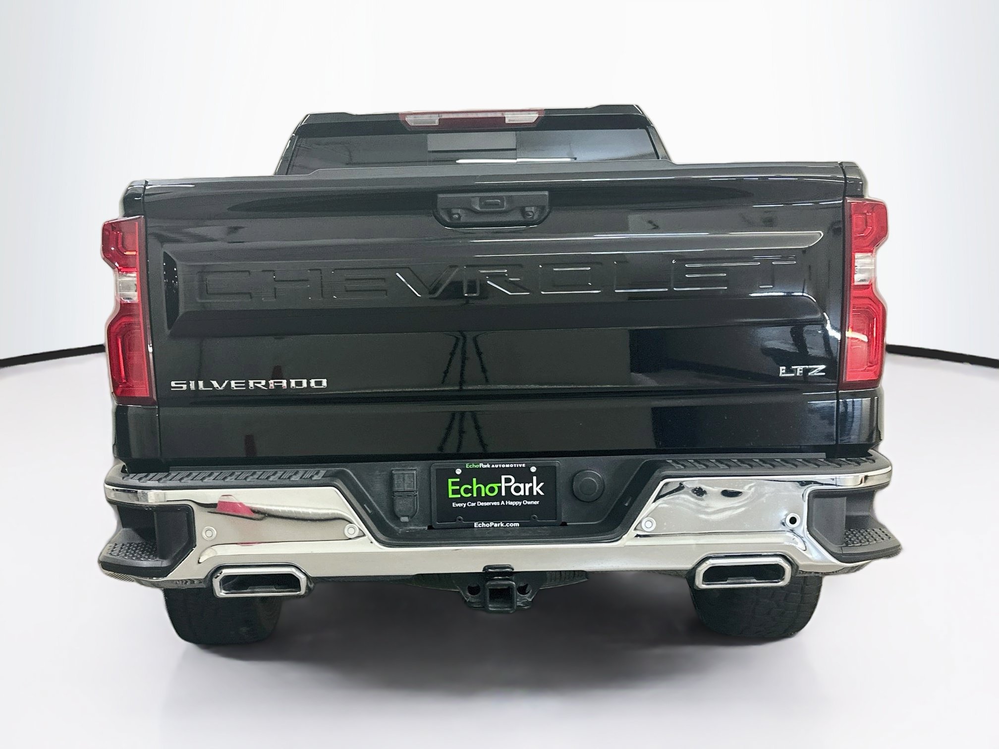Used 2023 Chevrolet Silverado 1500 LTZ AWD/4WD image 7