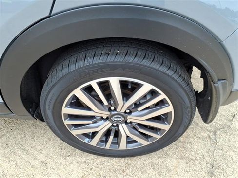 Used 2023 Nissan Kicks SV image 19