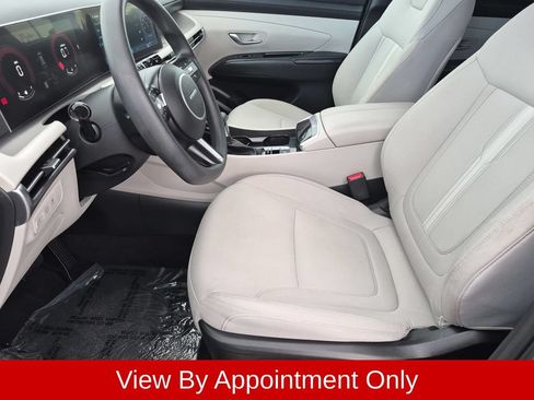 Used 2025 Hyundai Tucson SEL FWD image 24