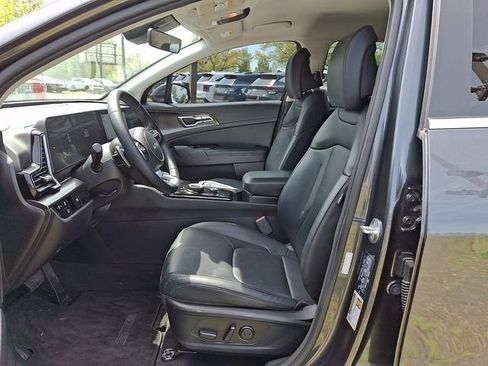 Certified 2023 Kia Sportage EX AWD/4WD image 13