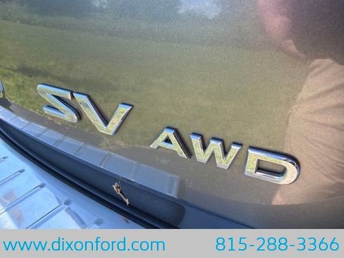 Used 2013 Nissan Murano SV w/ Value Pkg AWD/4WD image 12