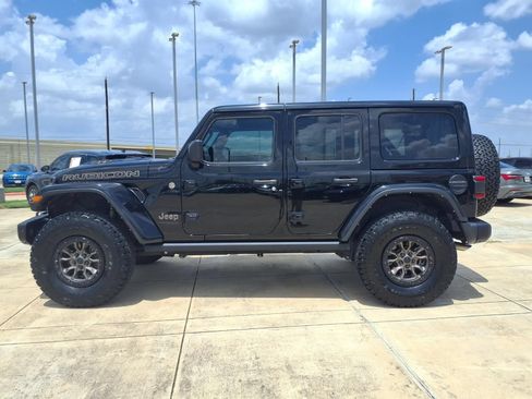 Used 2021 Jeep Wrangler Unlimited Rubicon w/ Trailer Tow Package AWD/4WD image 3