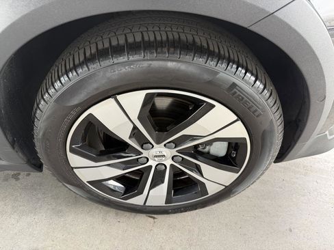 Used 2024 Volvo V60 B5 Cross Country Plus image 43