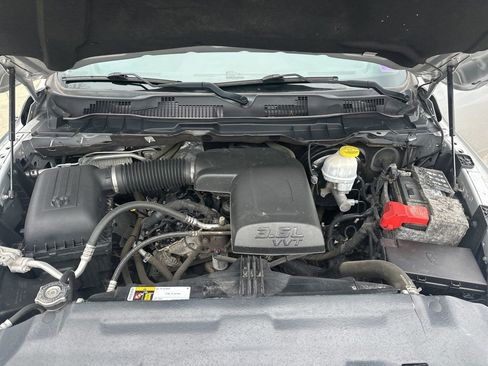 Used 2018 RAM 1500 Laramie w/ Convenience Group AWD/4WD image 31