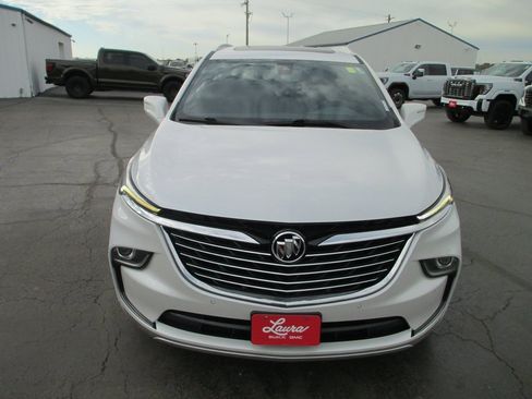 Certified 2023 Buick Enclave Essence w/ Experience Buick Package image 11