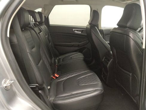 Used 2024 Ford Edge Titanium AWD/4WD image 19