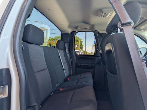 Used 2013 Chevrolet Silverado 1500 LT image 19