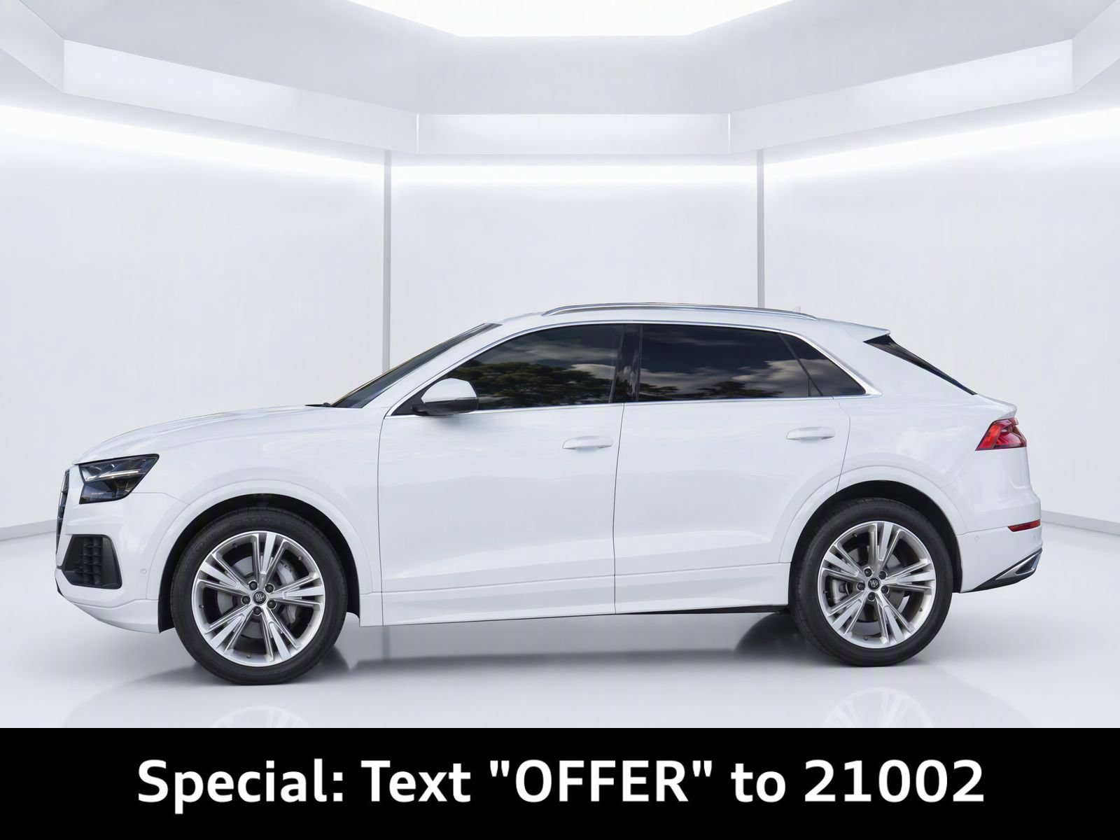 Certified 2022 Audi Q8 Premium AWD/4WD image 6