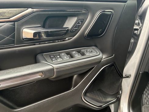 Used 2025 RAM 1500 Limited w/ Bed Utility Group image 20