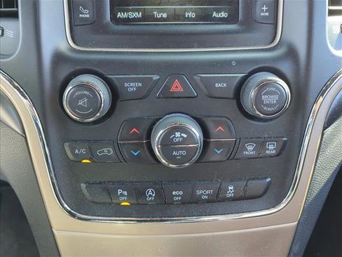 Used 2017 Jeep Grand Cherokee Laredo w/ Quick Order Package 23E image 22