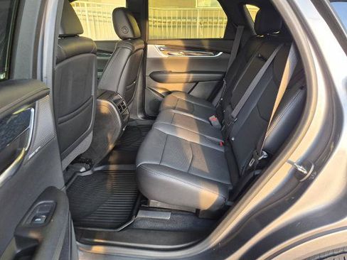 Used 2020 Cadillac XT5 Premium Luxury w/ LPO, Floor Liner Package AWD/4WD image 15