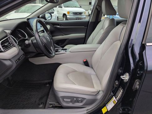 Certified 2021 Toyota Camry XLE w/ Protection Package (Q2) (TMS) image 9
