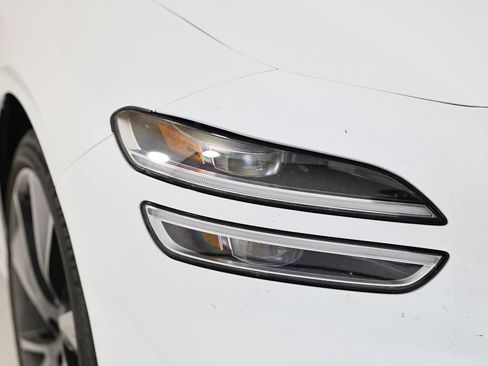 Used 2023 Genesis G70 2.0T w/ Sport Prestige Package AWD/4WD image 11