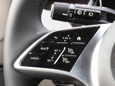 New 2026 Mercedes-Benz GLC 300 4MATIC image 26