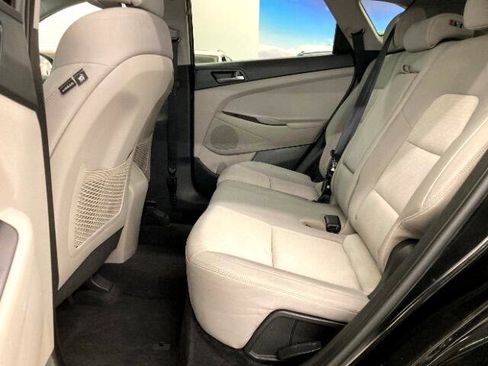 Used 2017 Hyundai Tucson SE image 10