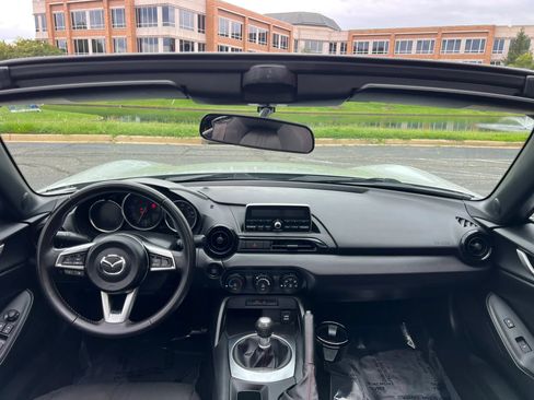 Used 2016 MAZDA MX-5 Miata Sport RWD image 20