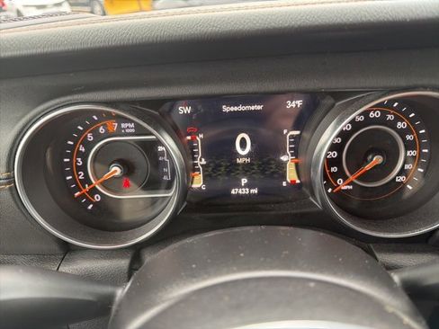 Used 2021 Jeep Gladiator Overland image 14