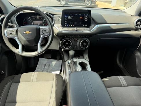 Used 2023 Chevrolet Blazer LT w/ Convenience Package AWD/4WD image 11