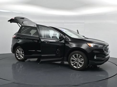 Used 2024 Ford Edge Titanium AWD/4WD image 43