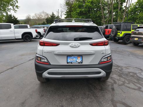 Used 2023 Hyundai Kona SEL AWD/4WD image 8