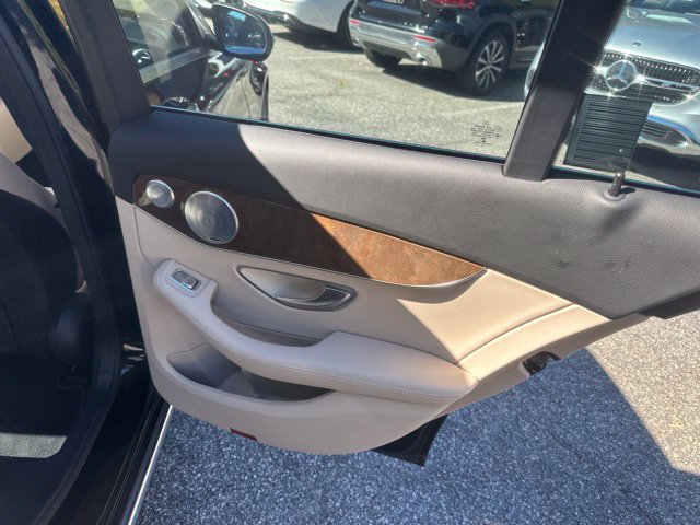 Used 2017 Mercedes-Benz C 300 4MATIC Sedan image 15