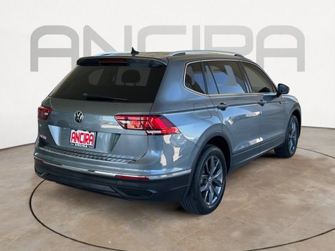 Used 2022 Volkswagen Tiguan SE FWD image 10