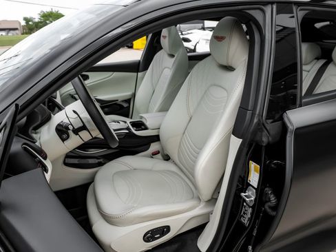 Used 2023 Aston Martin DBX 707 image 27