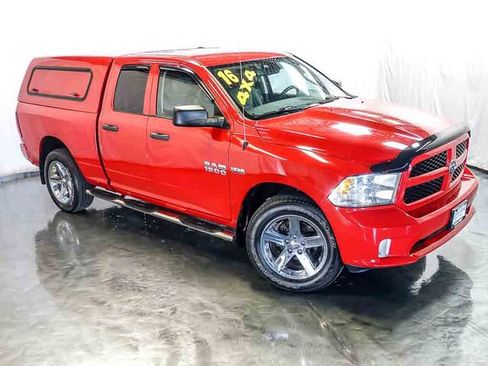 Used 2016 RAM 1500 Express AWD/4WD image 6