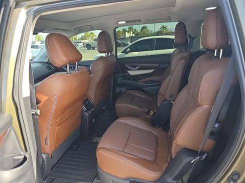 Used 2022 Subaru Ascent Touring w/ Popular Package #2A AWD/4WD image 14