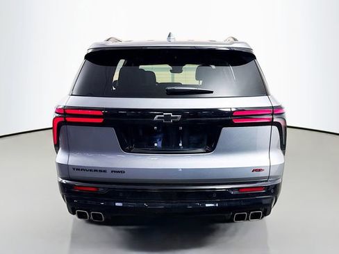 New 2026 Chevrolet Traverse RS image 6