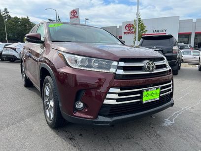 Used 2019 Toyota Highlander Limited Platinum